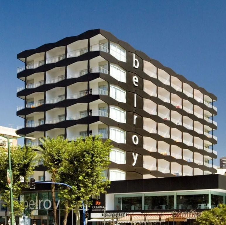 Apartamentos Roybel