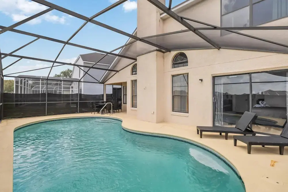 5/3 Private Pool House Near all Famous Attractions!!!