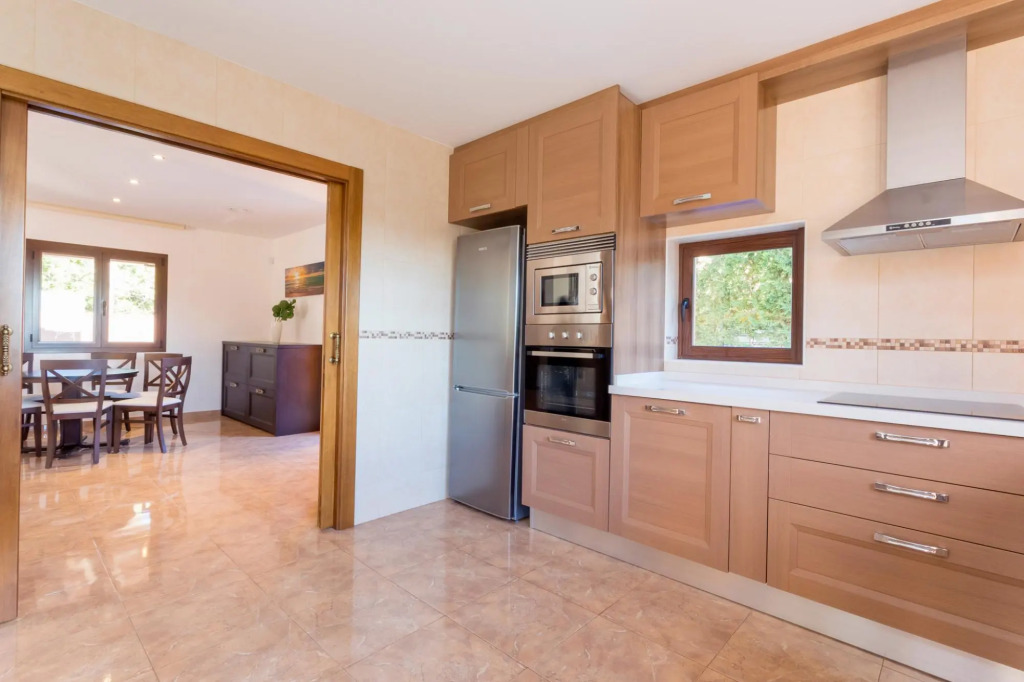 Villa Near Ibiza Town Sleeps 1214