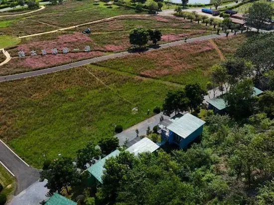 Yingxi Fenglin Corridor Kowloon Eco-tourism Holiday House
