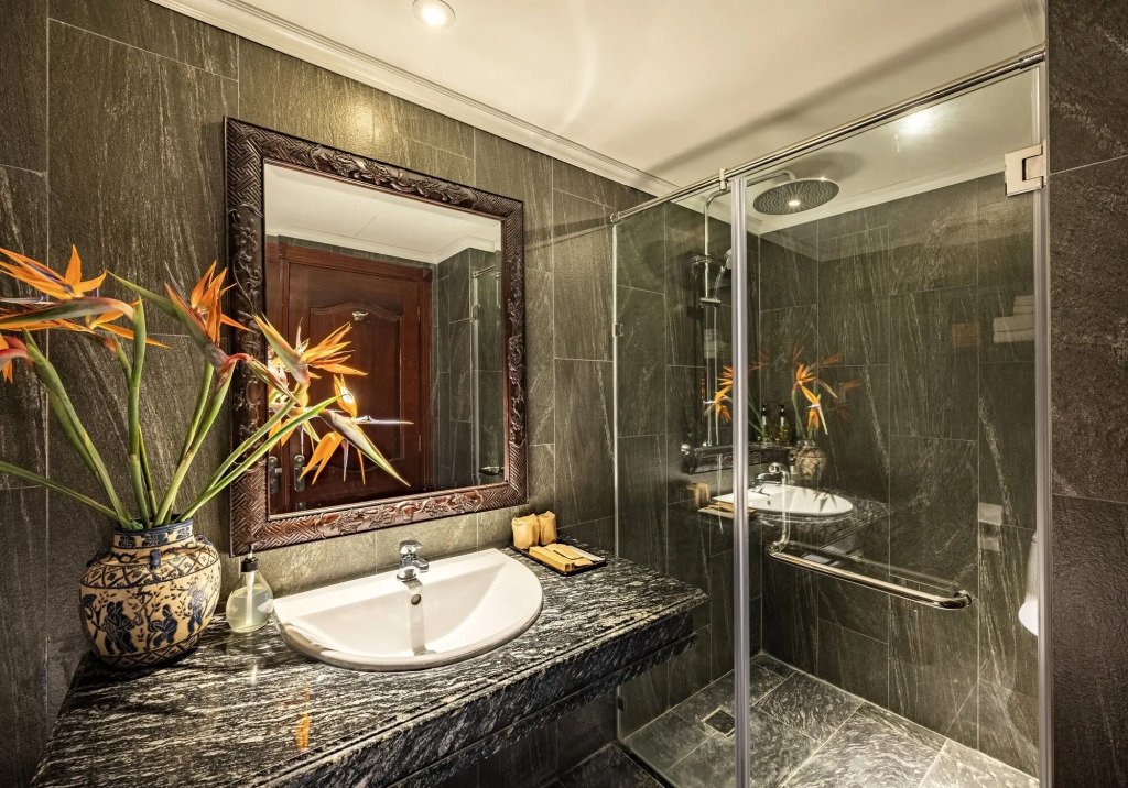Amanaki Saigon Boutique Hotel