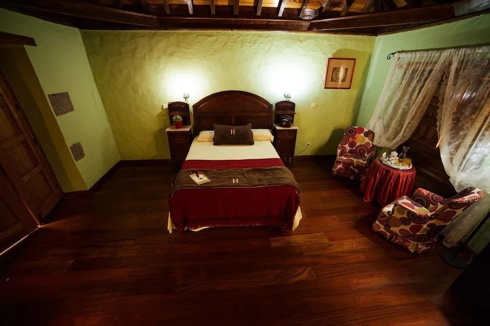 Отель Rural Casa de los Camellos
