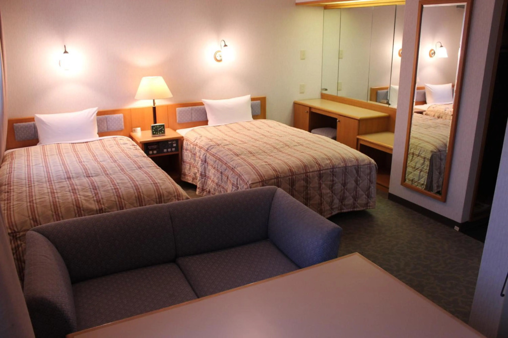 Hotel Crown Hills Takaoka