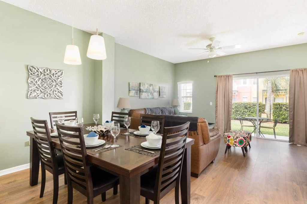3Br 3Bath Pvt Townhome Patio 15min Disney 1291ft