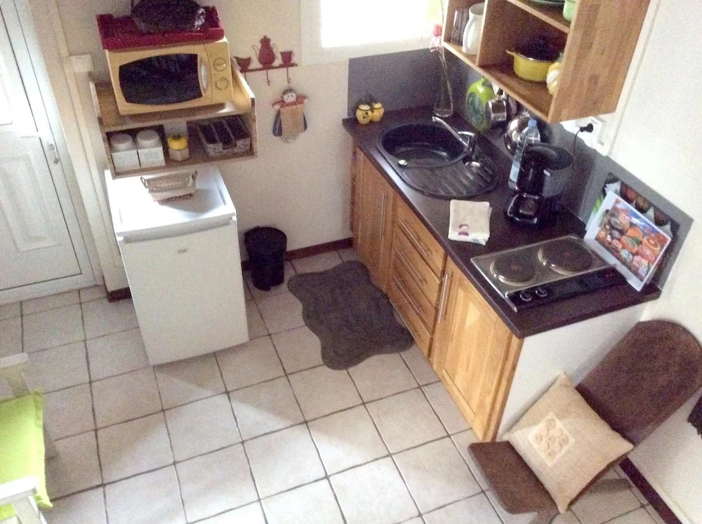 Apartment With one Bedroom in Saint Joseph, With Pool Access, Enclosed