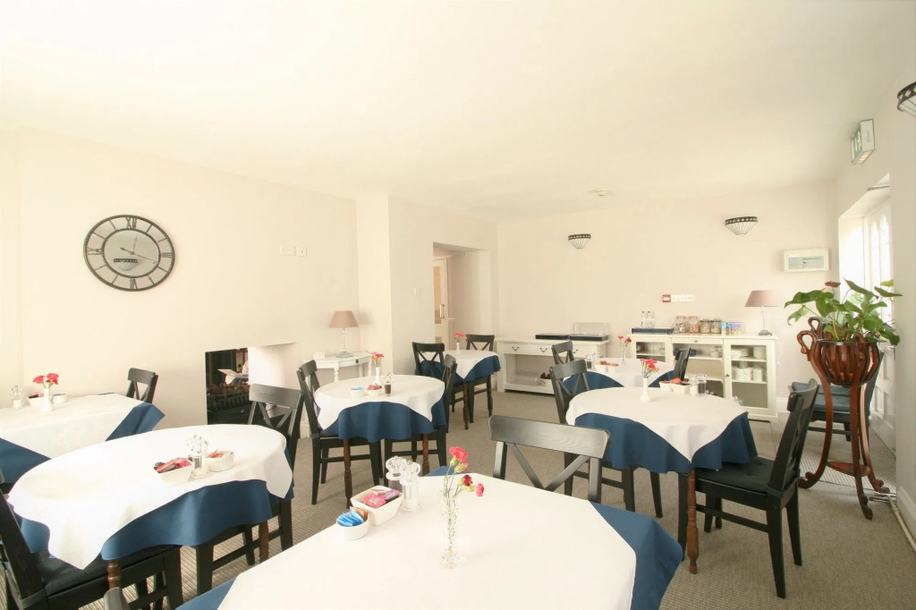 Ferndale Lodge