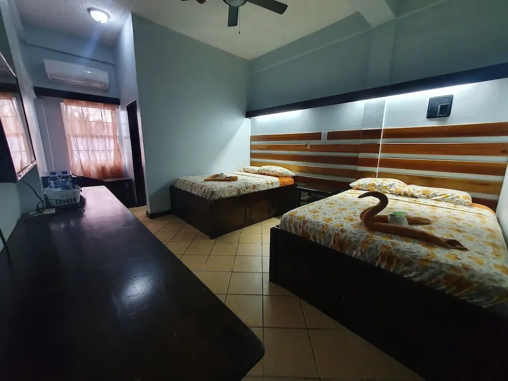 SKY INN