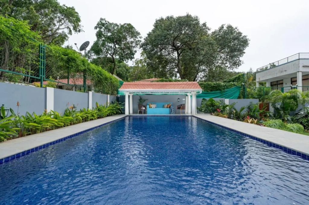 Elivaas BluDoor Luxury 5BHK Villa with Private Pool