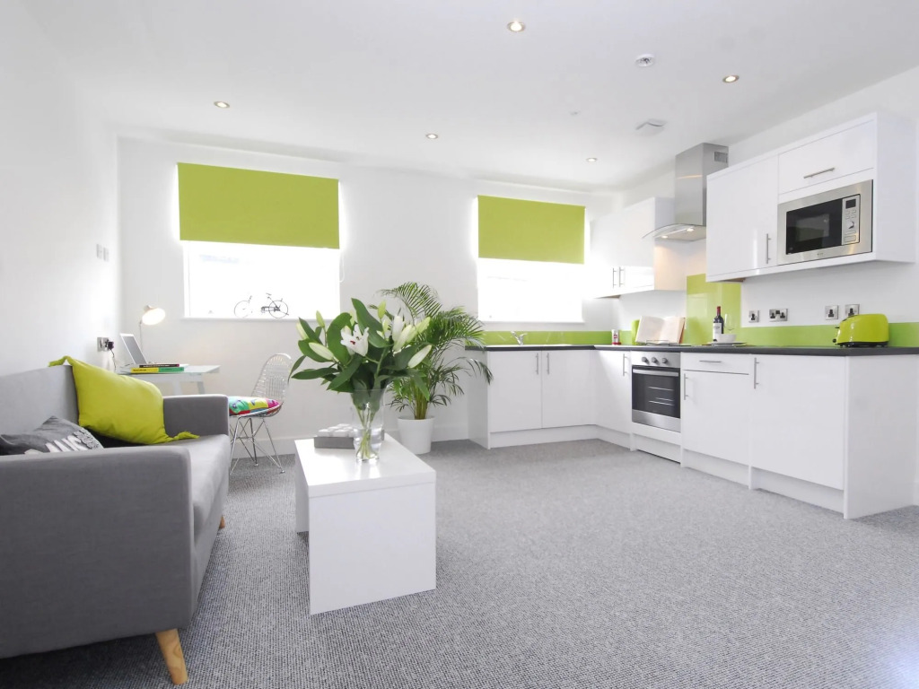 Fox House, Studio Apartments