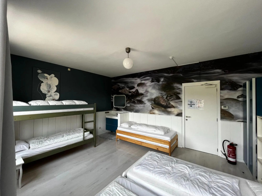 Ardennes farmhouse with heated indoor pool and bubble bath