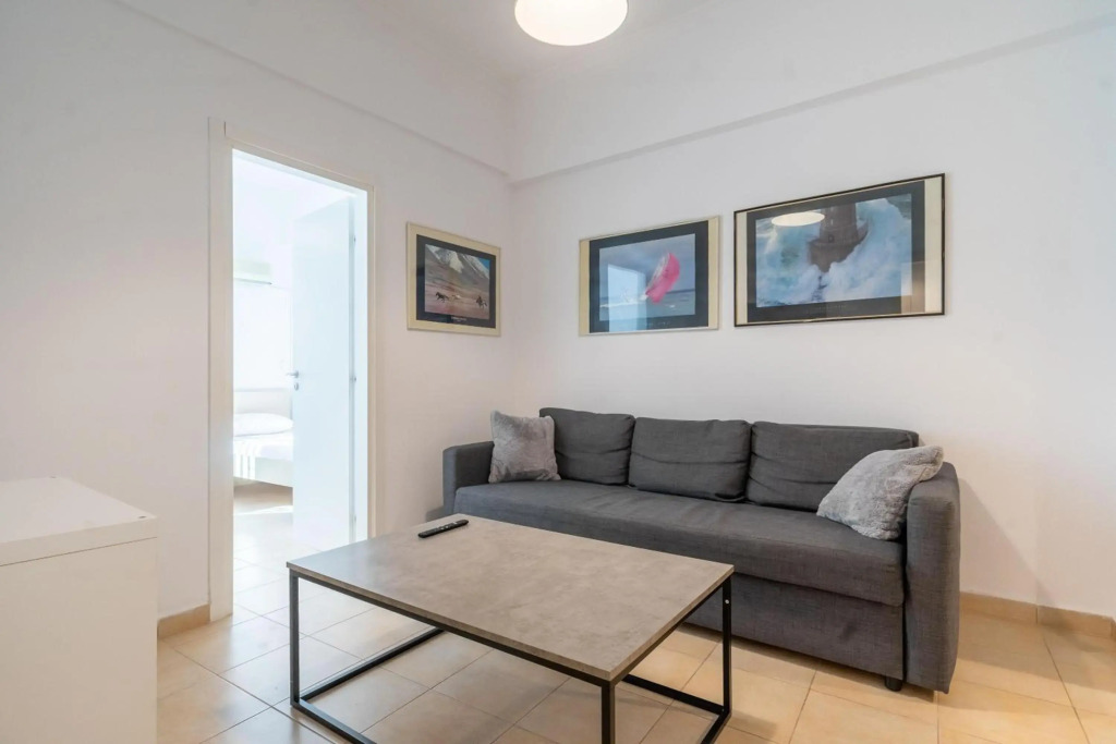 Apartment 1km from Acropolis Filoppapou Hill