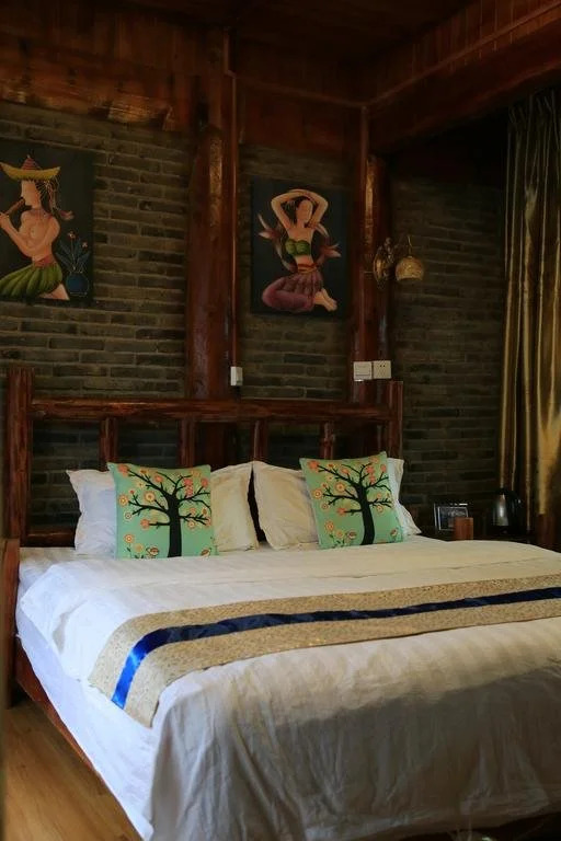The Same Old Look Hostel