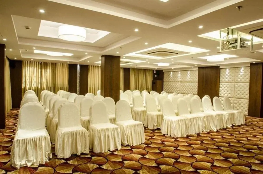 Mapple Viva Goa Resort