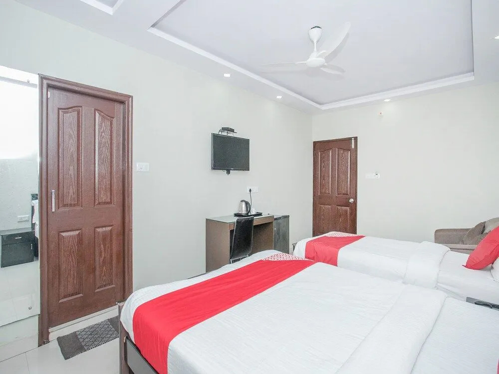 OYO 2323 GS Suites