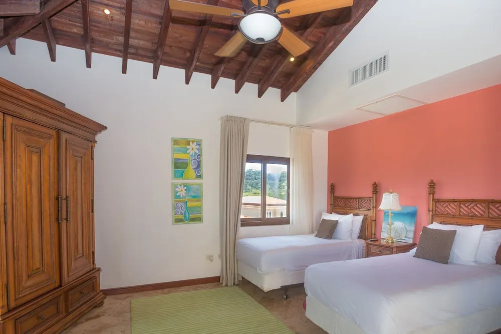 Pristine Bay 1108 4 Bedroom Home by RedAwning