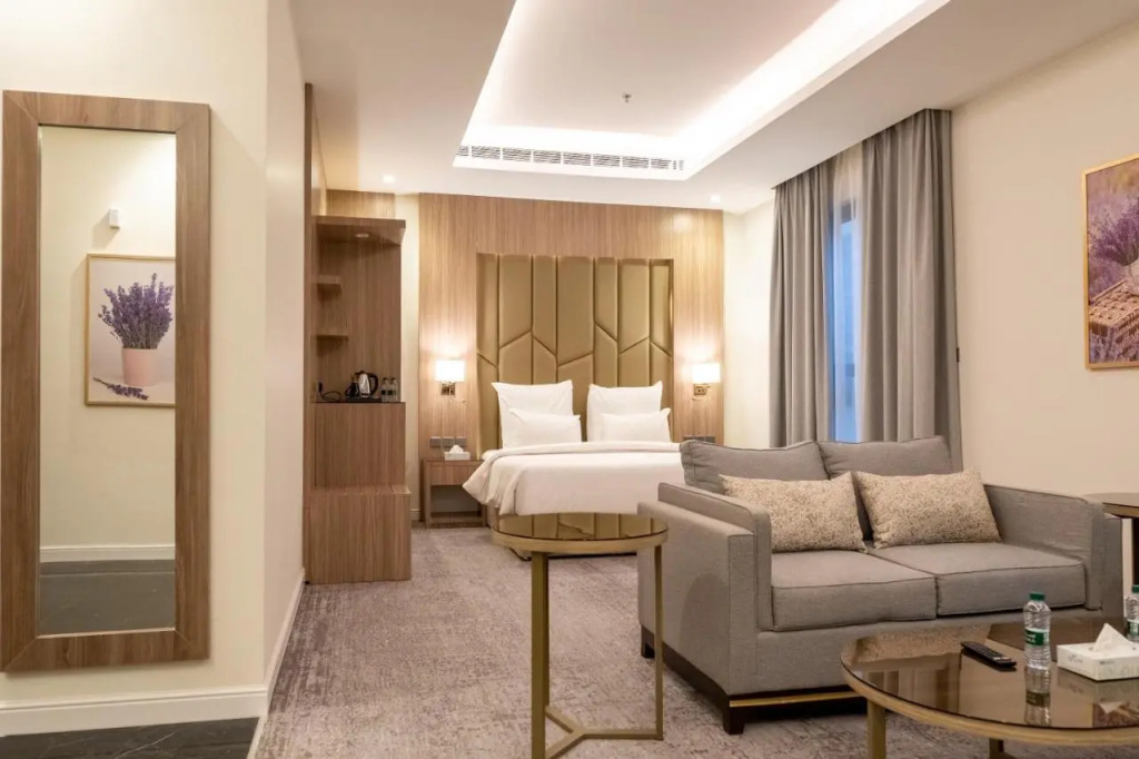 فندق ترى النزهة -Tura Hotel AlNuzha