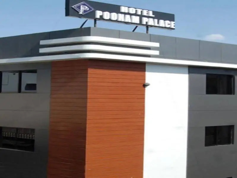 Hotel Poonam Palace