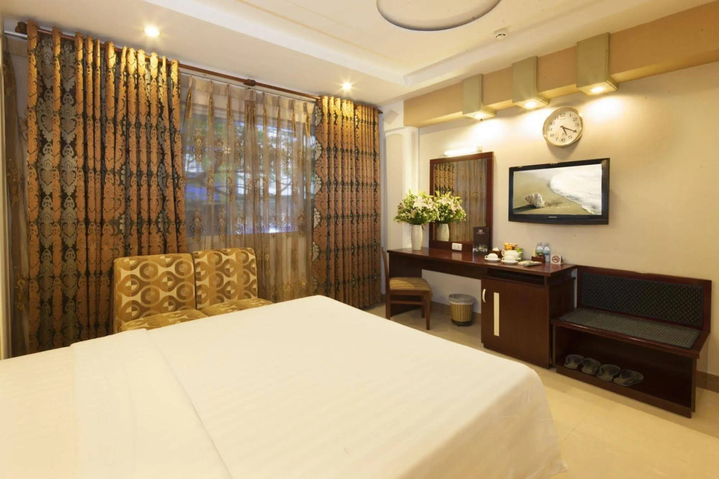 Roseland Inn Hotel