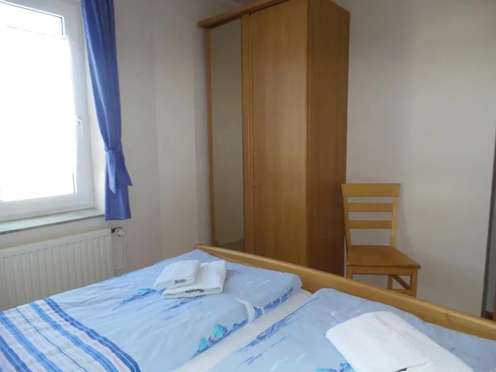 Ferienhaus Möwe, 2 Schlafzimmer, Balkon in Lancken Granitz