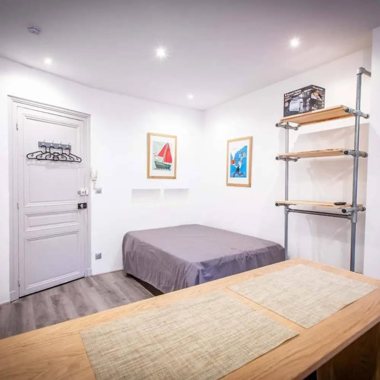 Studio in Brive-la-gaillarde, With Wonderful City View, Furnished Terrace and Wifi