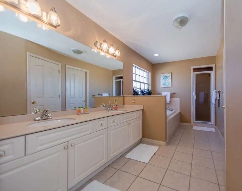 King's Landing 5 Bedroom 7 Bath