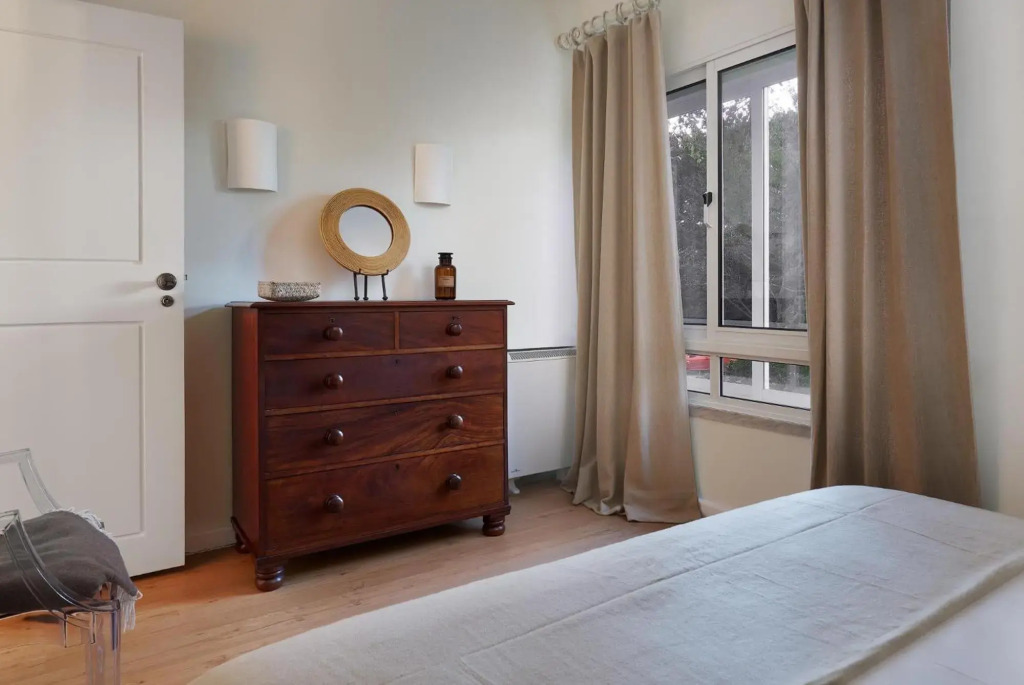 Infante Apartment