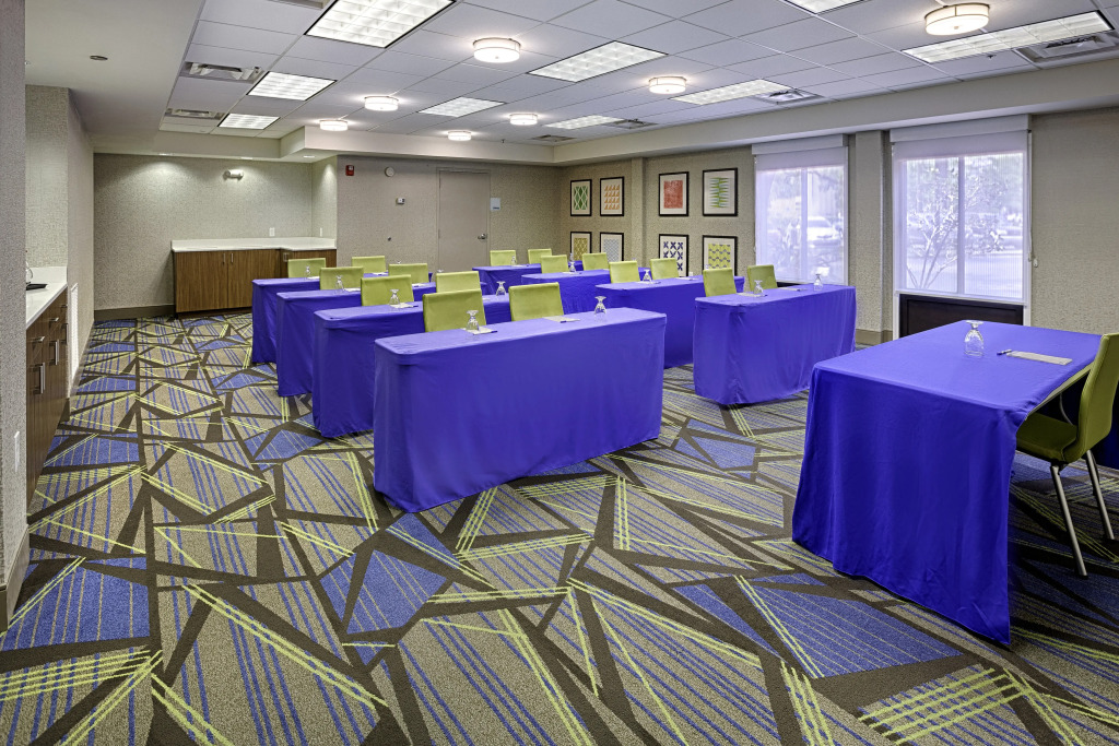 Holiday Inn Express Hotel & Suites Jacksonville-South by IHG