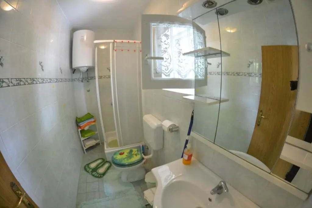 Apartmani Jenny i Tania