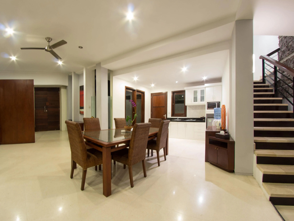 Villa Seratus