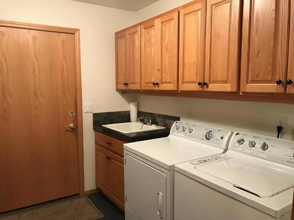 9 Hoodoo-AC-Hot Tub-5BR/3BA