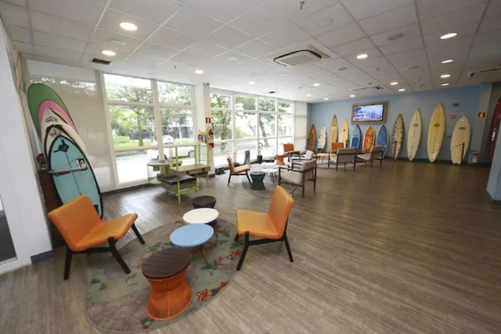 Golden Tulip Guarujá - Antigo Delphin Surf Hotel