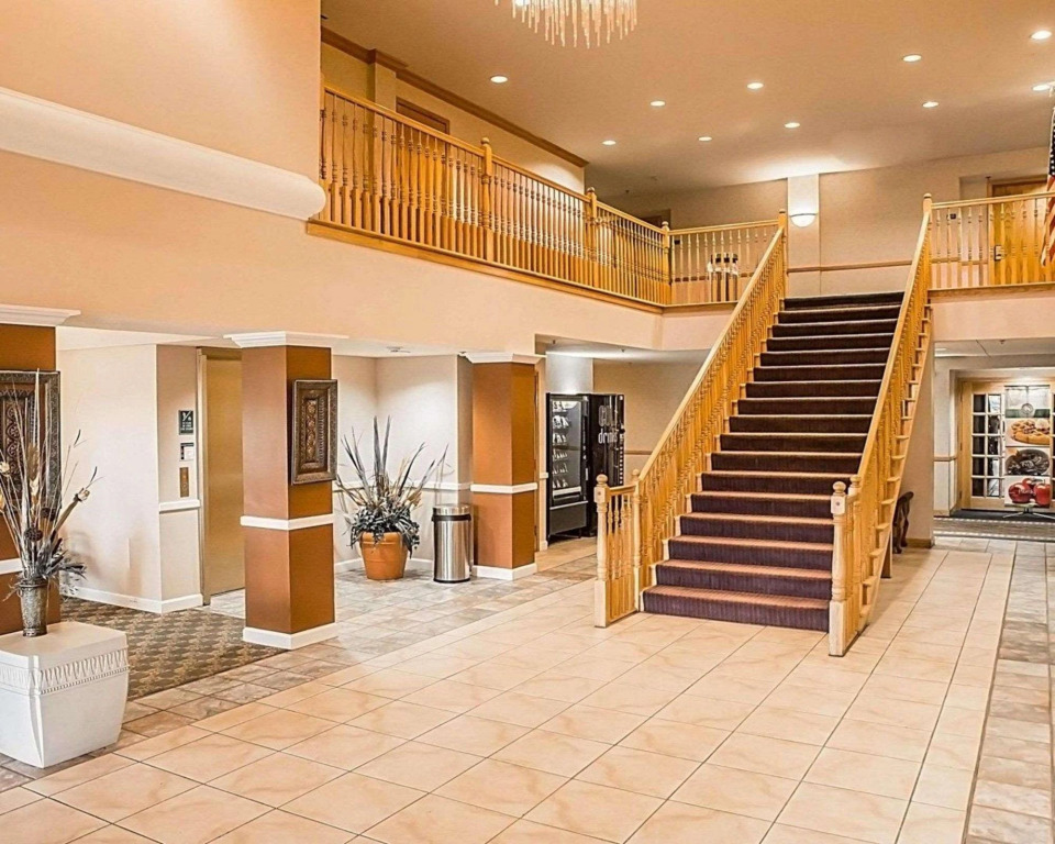 Days Inn - Forest Park Oh