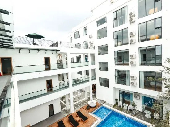 Simple Hostel