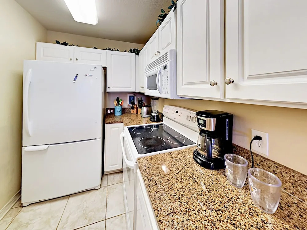 Perdido Bay Townhouse 2 Bedrooms 2.5 Bathrooms Townhouse