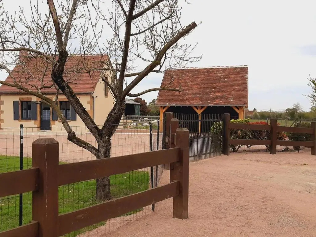 Gite Isle-et-Bardais, 3 pièces, 6 personnes - FR-1-489-331