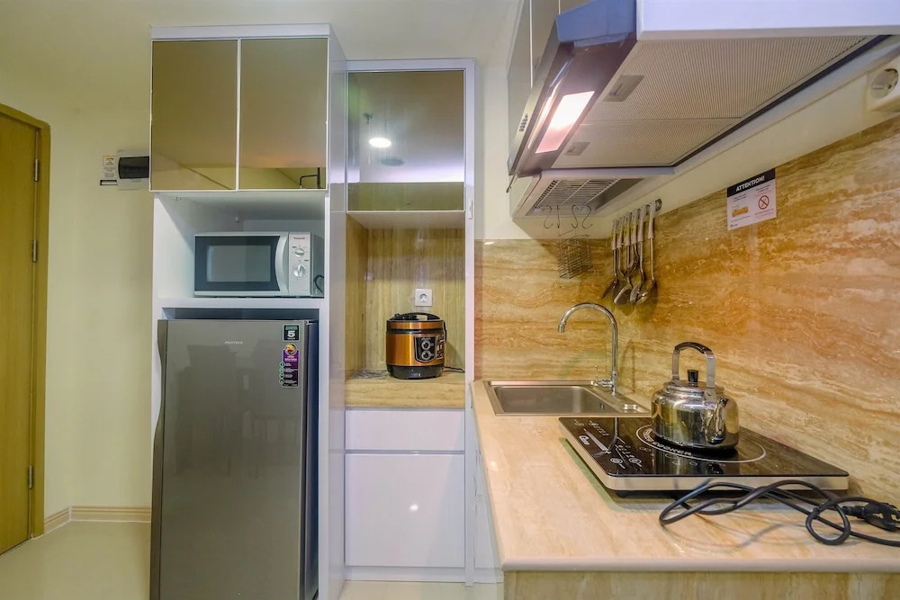Comfort and Strategic 3BR Meikarta Apartment