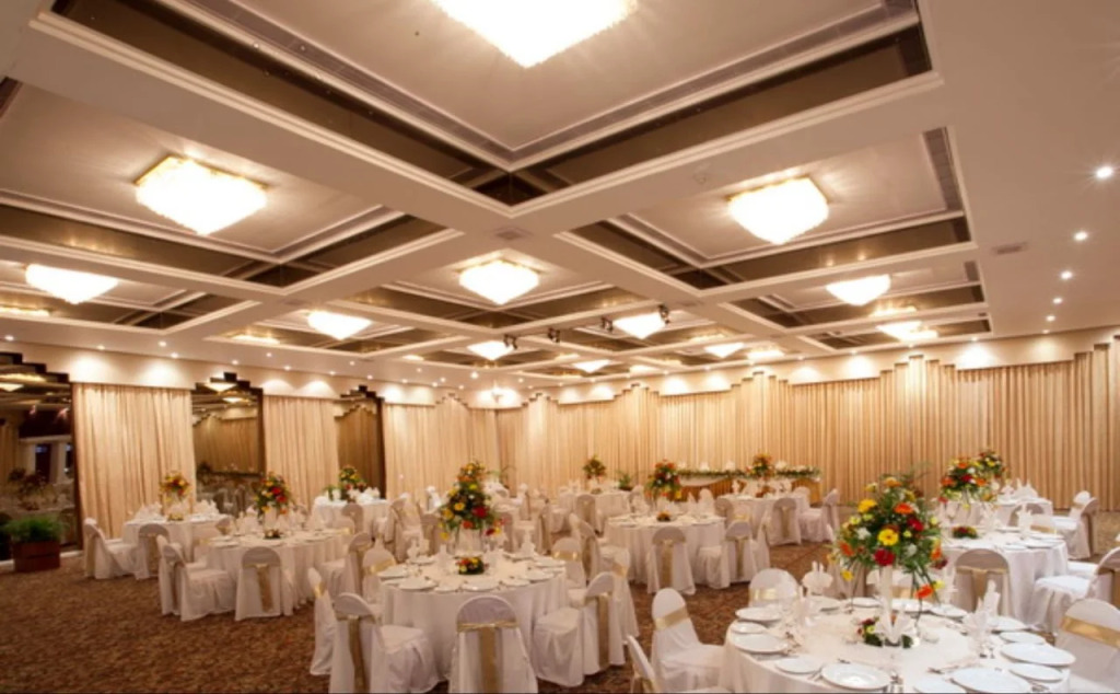 Mahaweli Reach Hotel