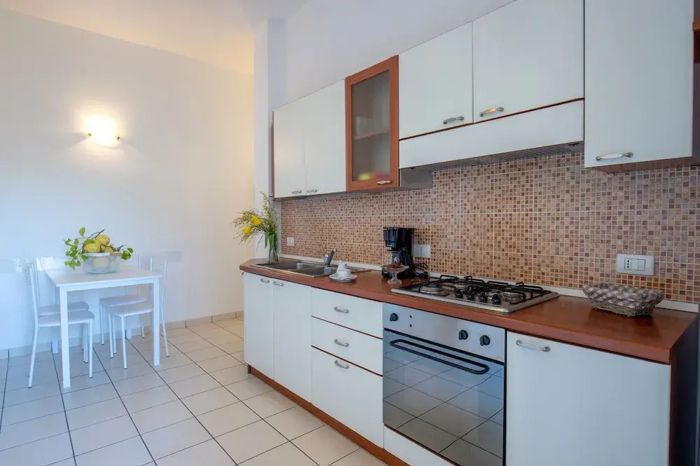 Tasso Apartments