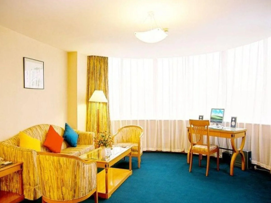 Wuhan Asia Hotel