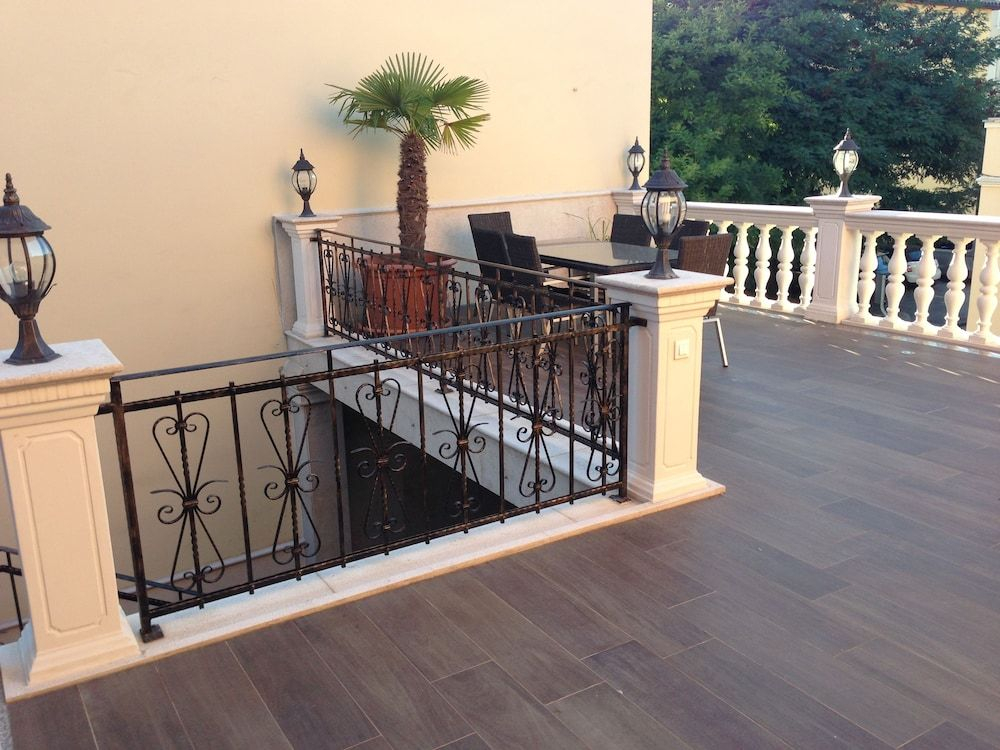 Villa Hasi