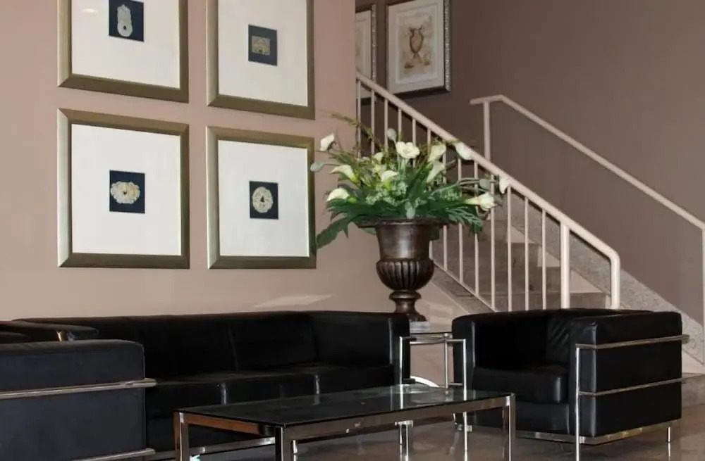 Red Lion Inn and Suites Victoria