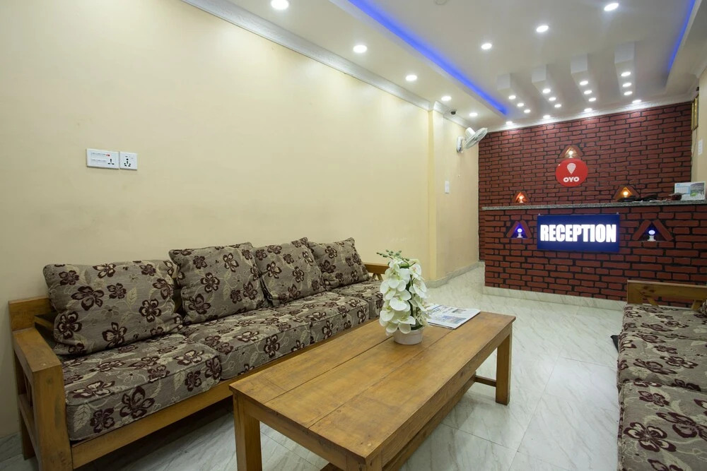 OYO 226 Hotel Pokhara Blue Lake