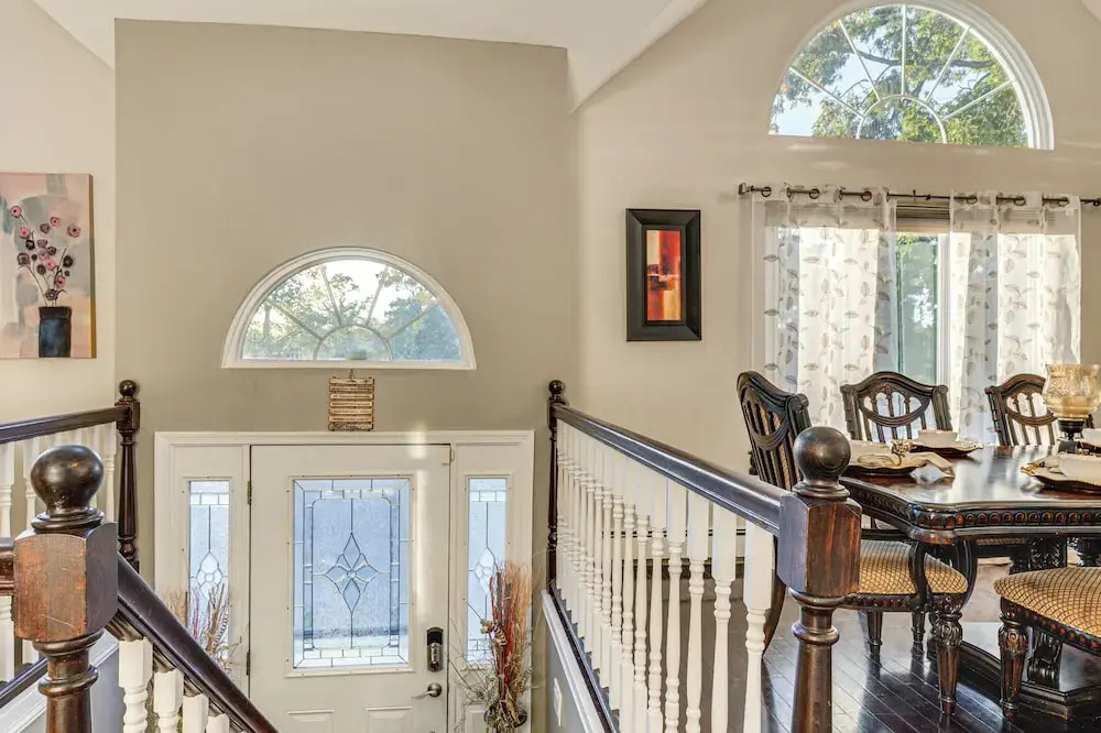 2 Mi to Dtwn Freeport! Apt w/ Deck in Baldwin