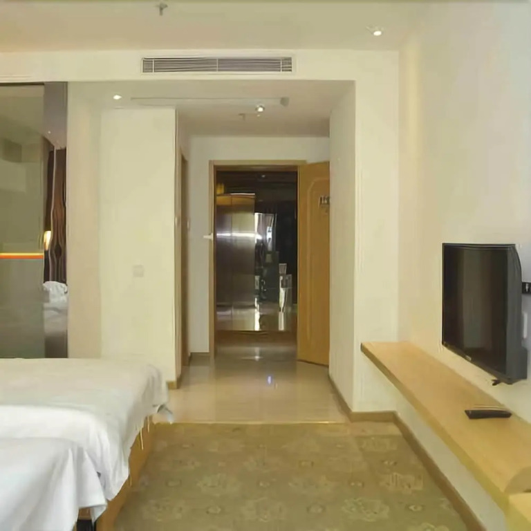 Super 8 Hotel