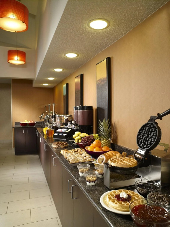 Residence Inn by Marriott Vancouver Downtown