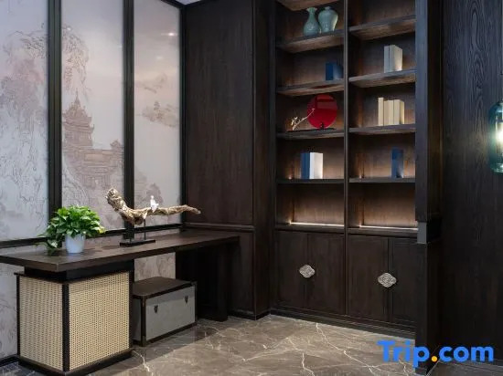 TILL BRIGHT HOTEL (Changsha Meixi Backgammon Changqing Metro Station)