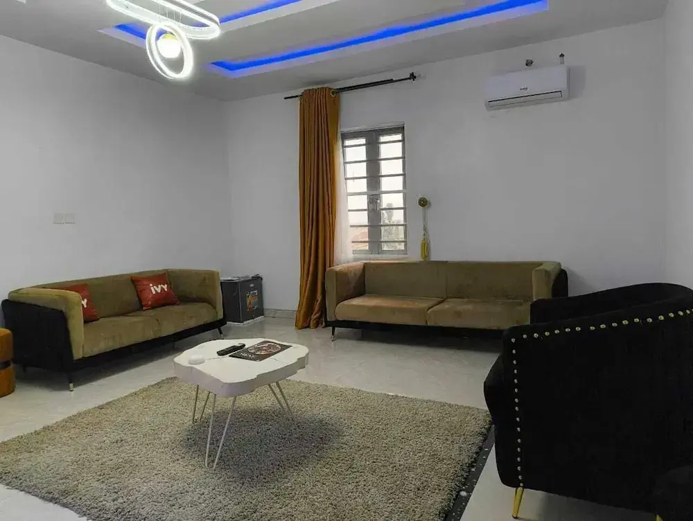 Ivy Hotel Epe