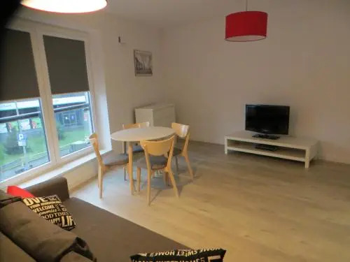Poznan Black Red apartment