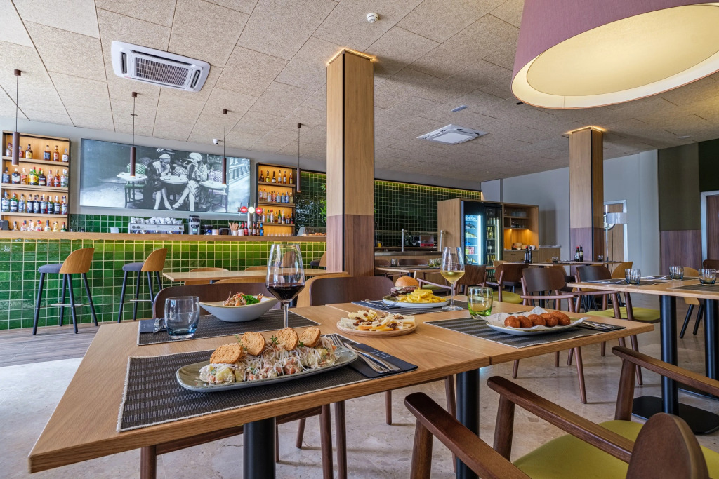 Oassium Hotel