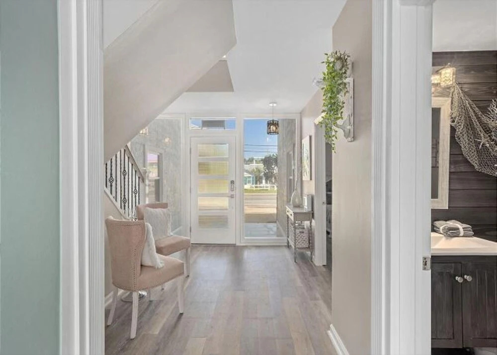17811 Front Beach by Forehand Rentals